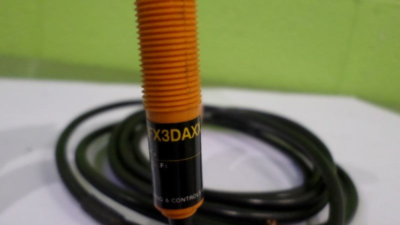 IFM EFECTOR 8034AL02FX3DAXX INDUCTIVE PROXIMITY SENSOR NSNP