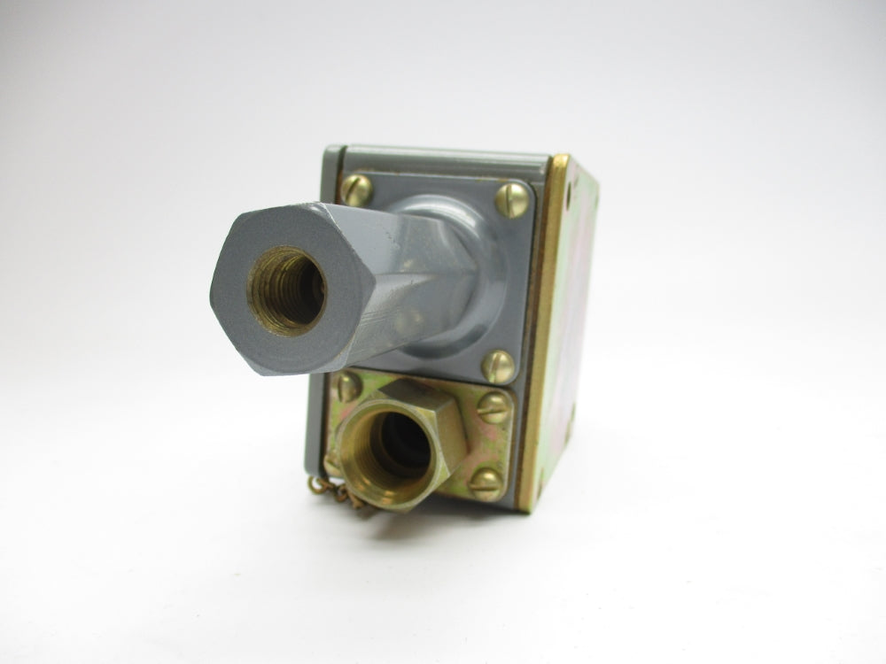 ALLEN BRADLEY 836T-T255J SER. A 75-120VAC 60A 40-450PSI (BR/YL) NSMP
