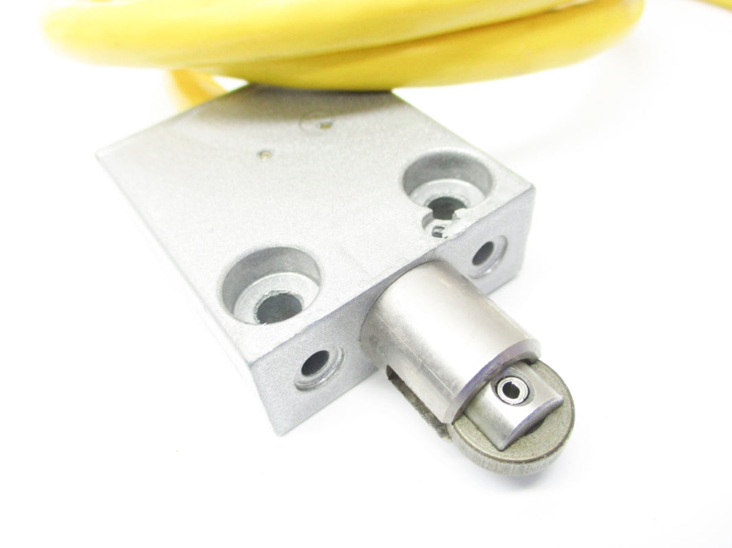 SQUARE D 9007MS02S0100 SER. B 125/250VAC 10A NSNP