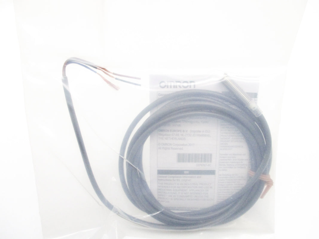 OMRON E2E-X1R5E2 12-24VDC 2M NSMP
