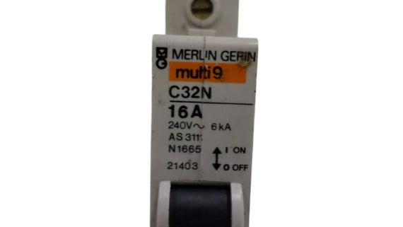 MERLIN GERIN 21403 CIRCUIT BREAKER 16A  UNMP