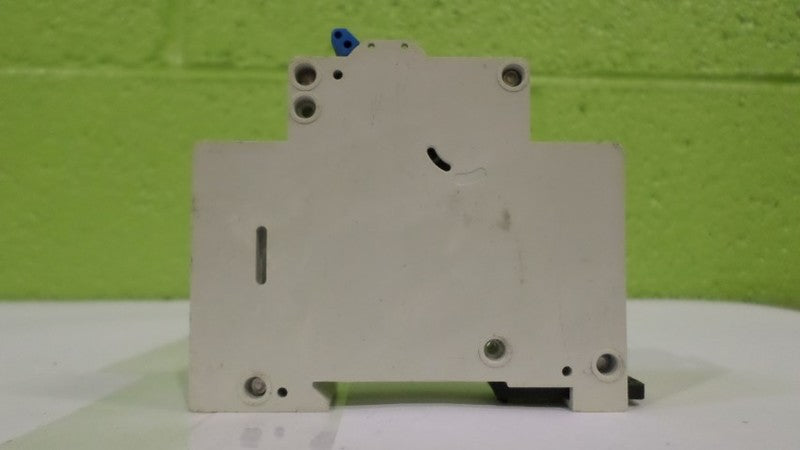 SCHRACK C2 2A 230/400V CIRCUIT BREAKER UNMP