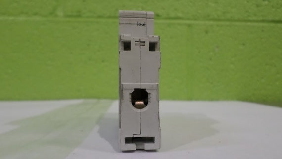 MERLIN GERIN 24403 CIRCUIT BREAKER 16A  UNMP