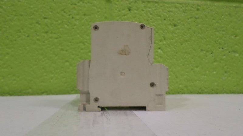 FUJI ELECTRIC CP32FM-M002 CIRCUIT PROTECTOR UNMP