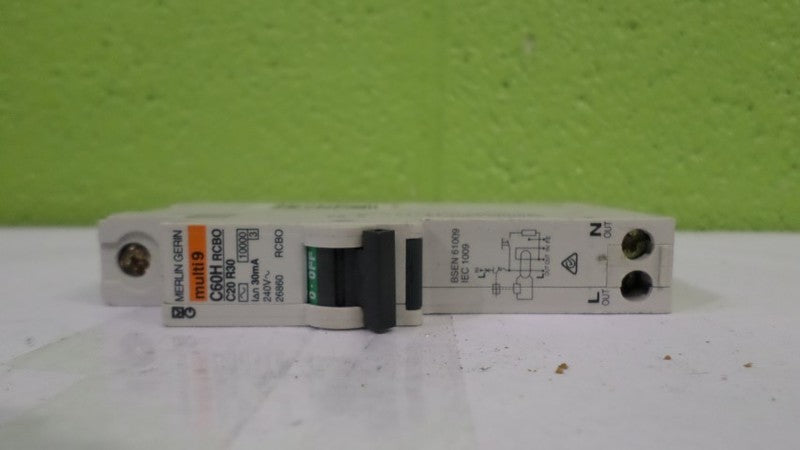MERLING GERIN C60HC20R30 CIRCUIT BREAKER UNMP