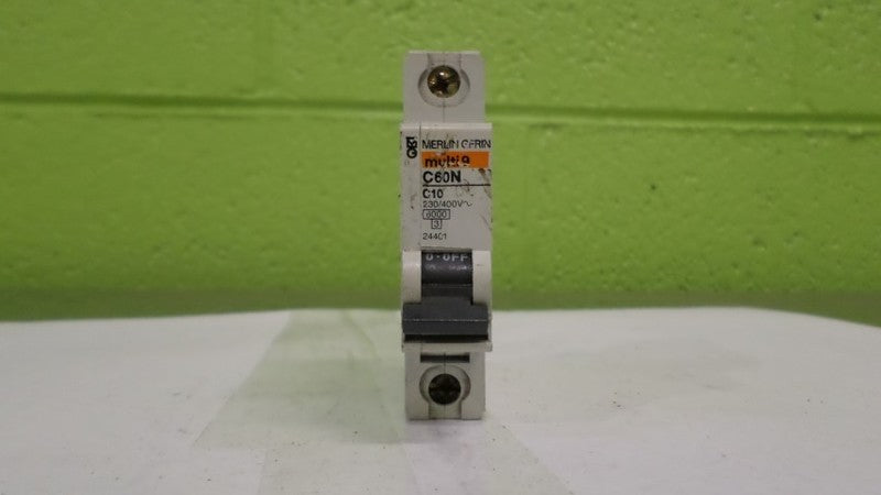 MERLIN GERIN 24401 CIRCUIT BREAKER 10A UNMP