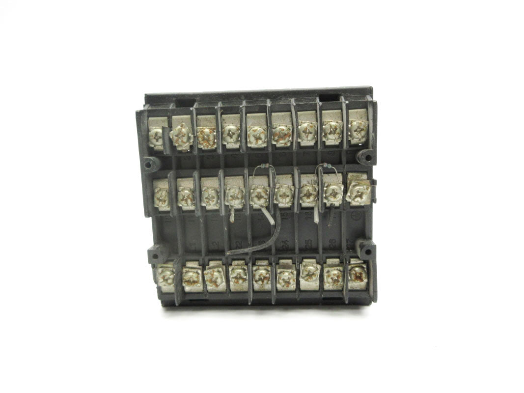 HONEYWELL DC300E-E0A0-22-0000-W 264VAC UNMP