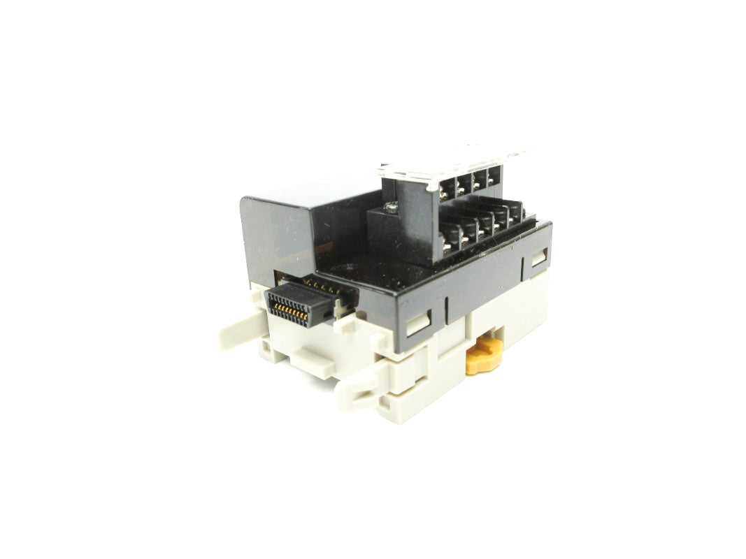 OMRON XWT-ID08-1 24VDC NSNP