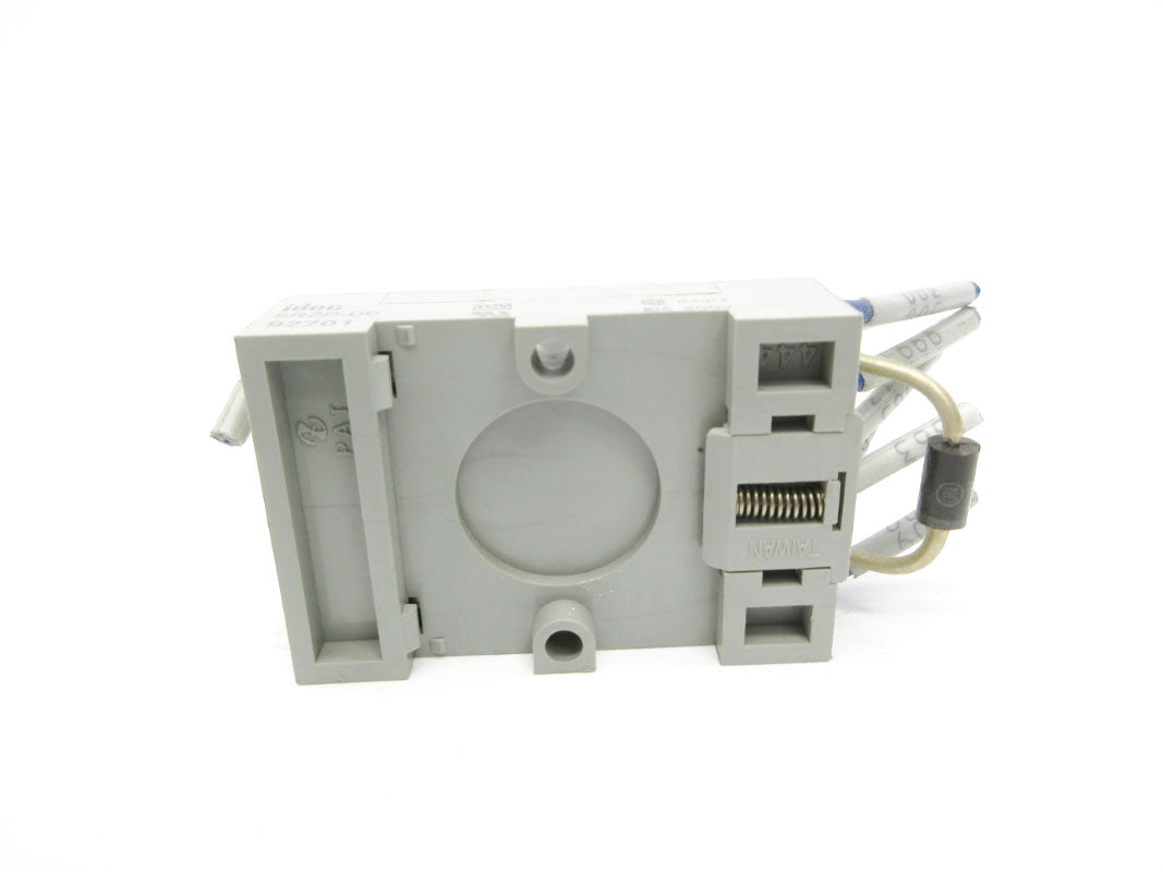 IDEC SR2P-06 300V 10A UNMP
