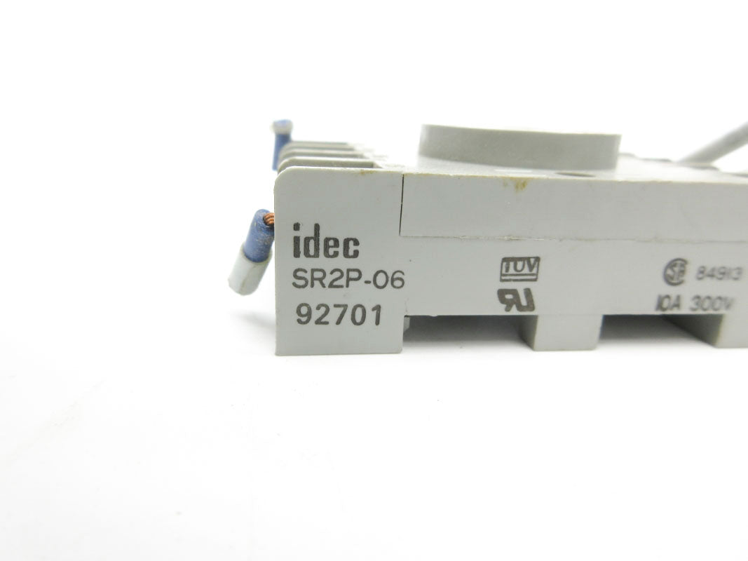 IDEC SR2P-06 300V 10A UNMP