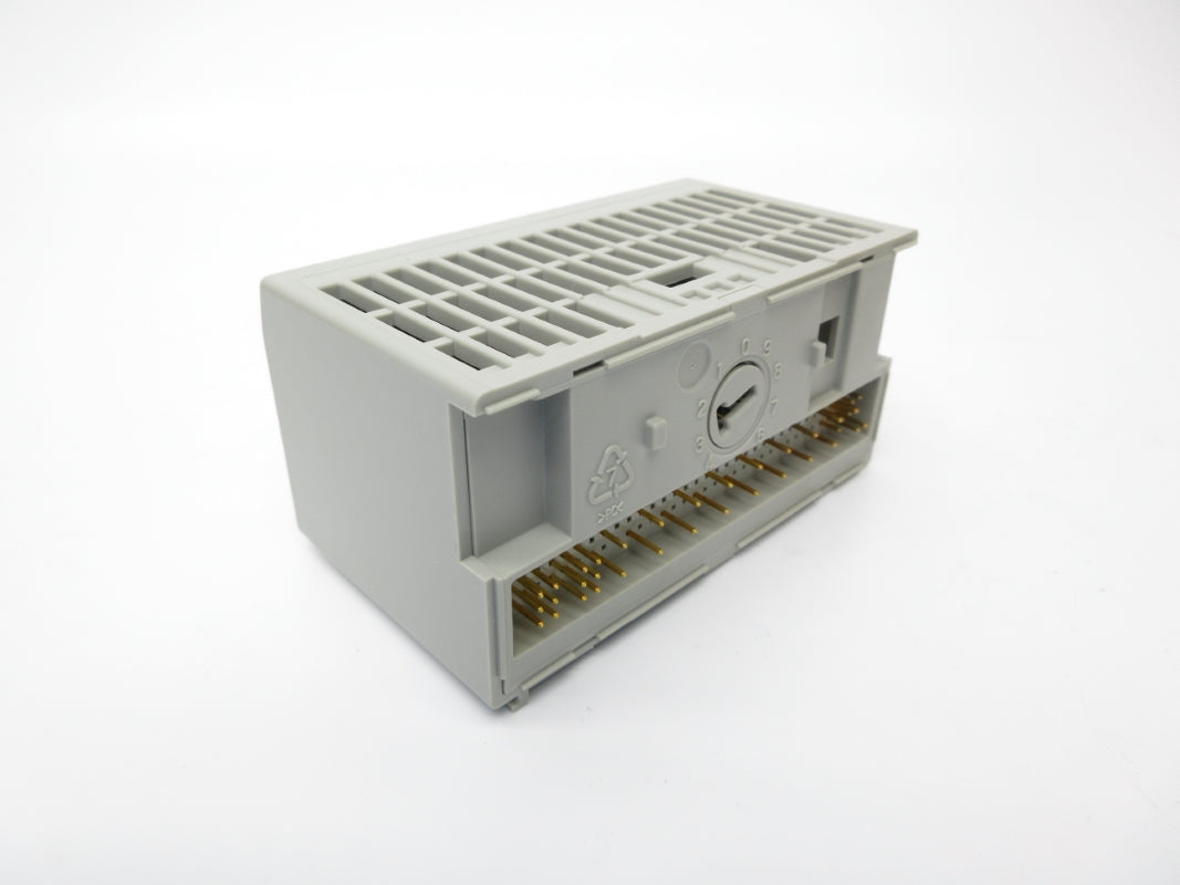 ALLEN BRADLEY 1794-OW8 SER. A 120VAC NSMP