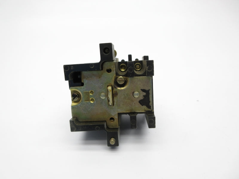 ALLEN BRADLEY 700-NT SER. C .1-60S UNMP