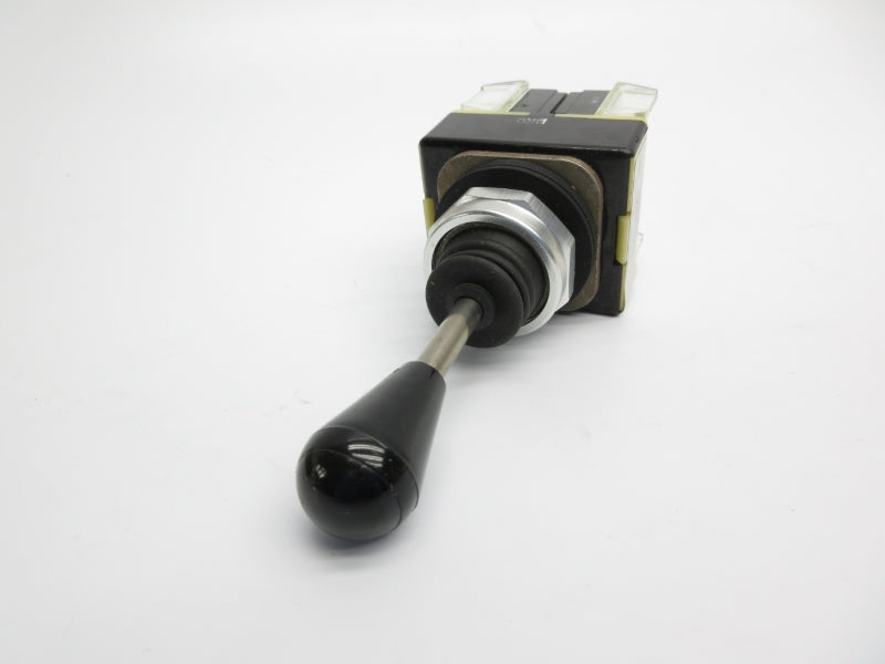 ALLEN BRADLEY 800T-T2SB41 SER. P (BK/YL) NSMP