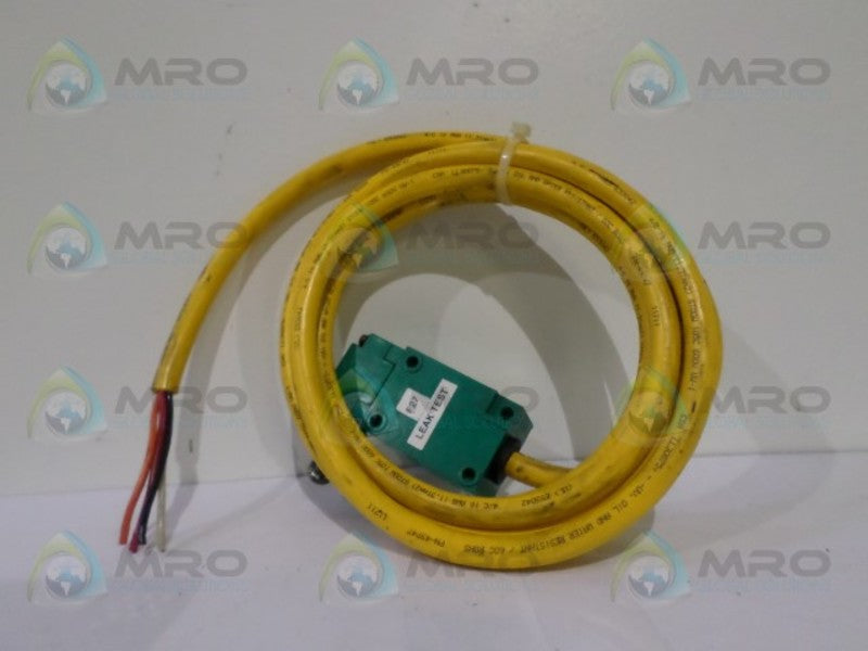 INDUSTRIAL SPARE PART 802M-DY8 SER. B LIMIT SWITCH UNMP