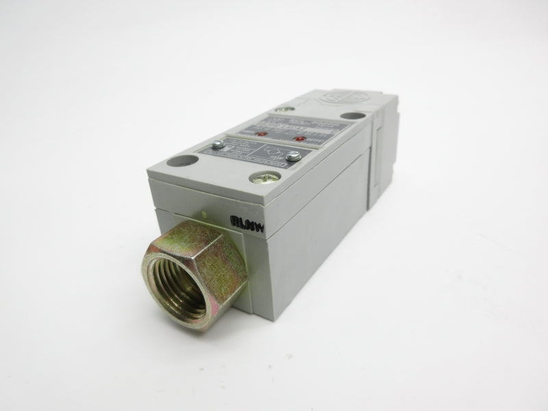 ALLEN BRADLEY 802PR-LACA2 SER. C 60-132VAC 1A (BK/YL) NSMP