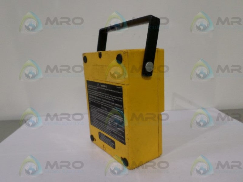 SIMPSON 206 SERIES 8  VOLT OHM MILLIAMMETER  UNMP