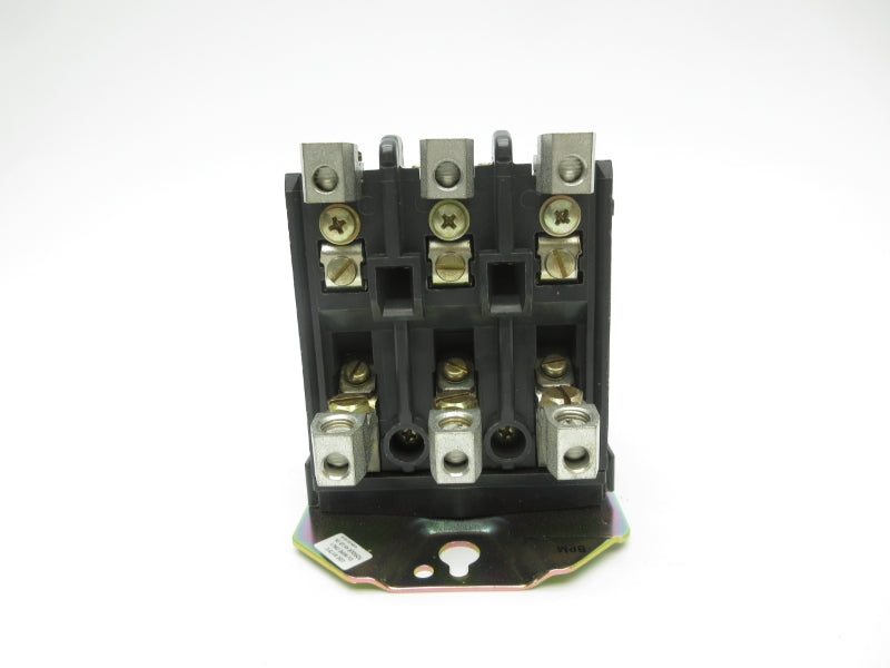 ALLEN BRADLEY 500-COD930 SER. B 110/115-120V 45A (BR/YL) NSMP
