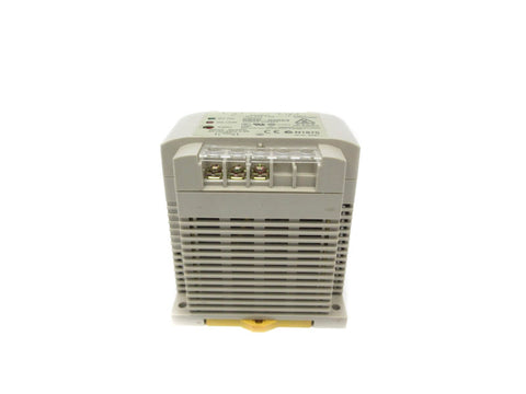 OMRON S82K-03024 100-240VAC 0.9A NSNP