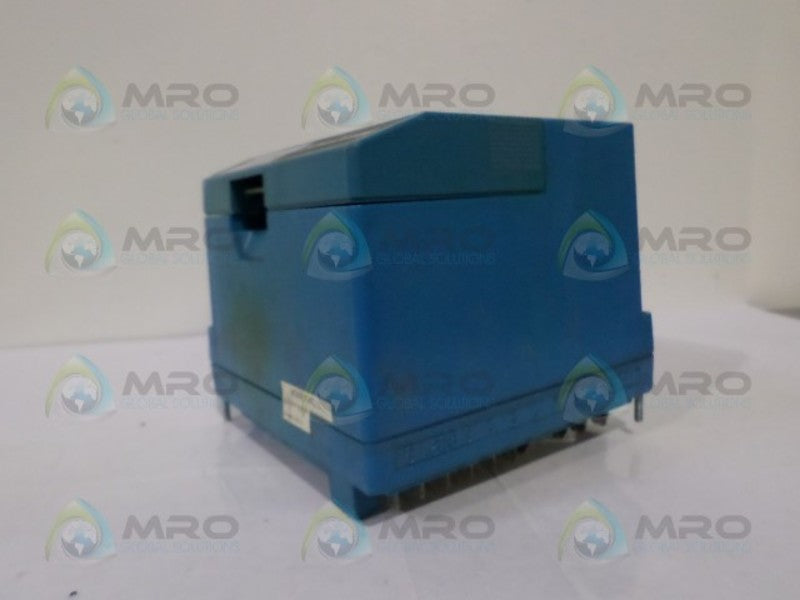 HONEYWELL RM7888A1027 BURNER CONTROL UNMP