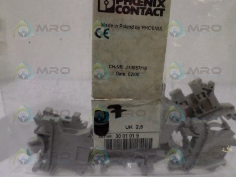 PHOENIX CONTACT UK 2,5 TERMINAL BLOCK NSNP