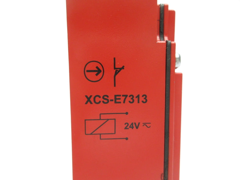 TELEMECANIQUE XCS-E7313 24V UNMP