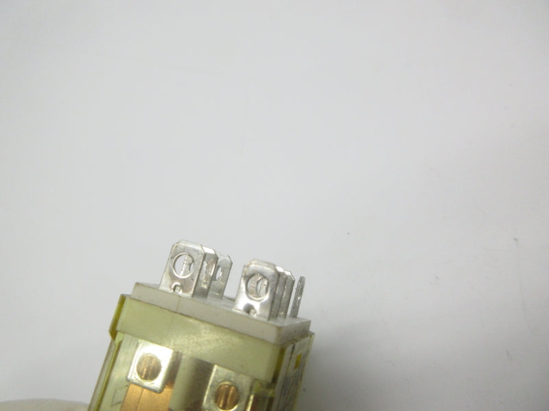 IDEC RH2B-U 24VDC UNMP