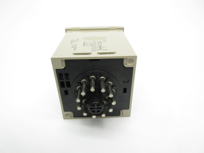 OMRON H3CR-A 100-240VAC 5A 0-1.2M NSNP