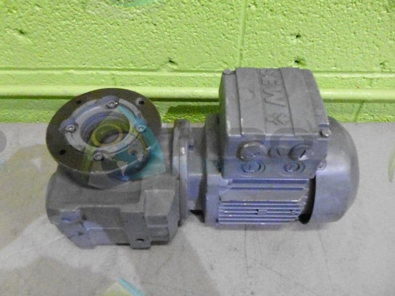 SEW-EURODRIVE SAF37 DT63K-4/IS MOTOR 1680 RPM  NSNP
