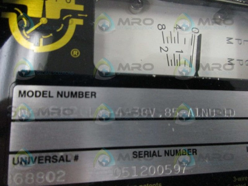 UNIVERSAL SN-DSB2GLM-4-38V.85-A1NU-1D MONITOR  UNMP