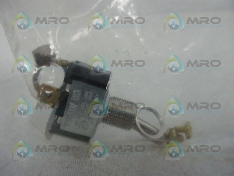 MCGILL 20A 250VAC 1HP TOGGLE SWITCH  NSNP IN BAG
