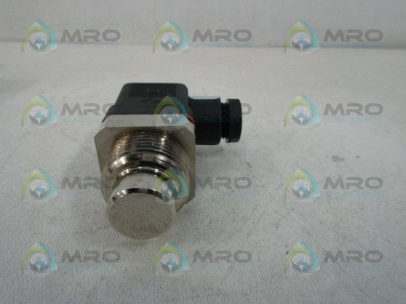 KOBOLD TWR-510250 TEMPERATURE SWITCH  NSNP
