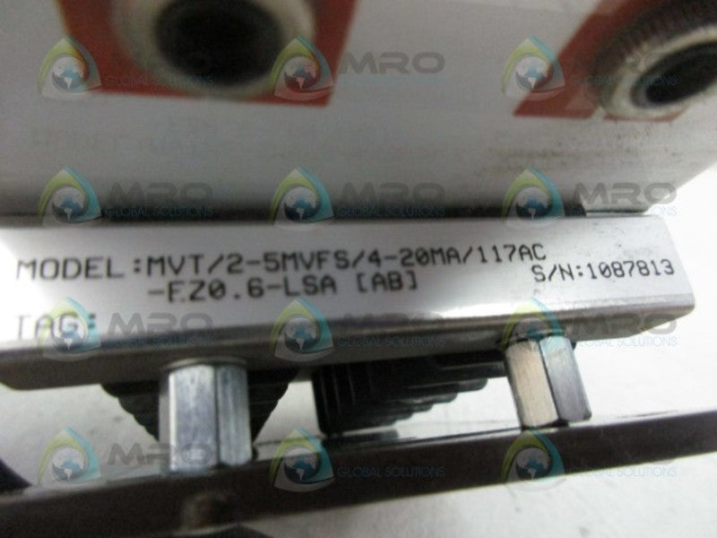 MOORE INDUSTRIES MVT/2-5MVFS/4-20MA/117AC SIGNAL CONVERTER  UNMP