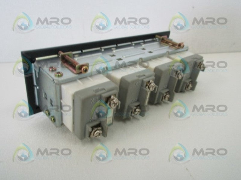 IDEC SLC40N-0104-TE12FB INCAN TRANSFORMER DISPLAY  UNMP