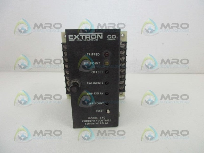 EXTRON M8401-07-0700 CONTROLLER  UNMP