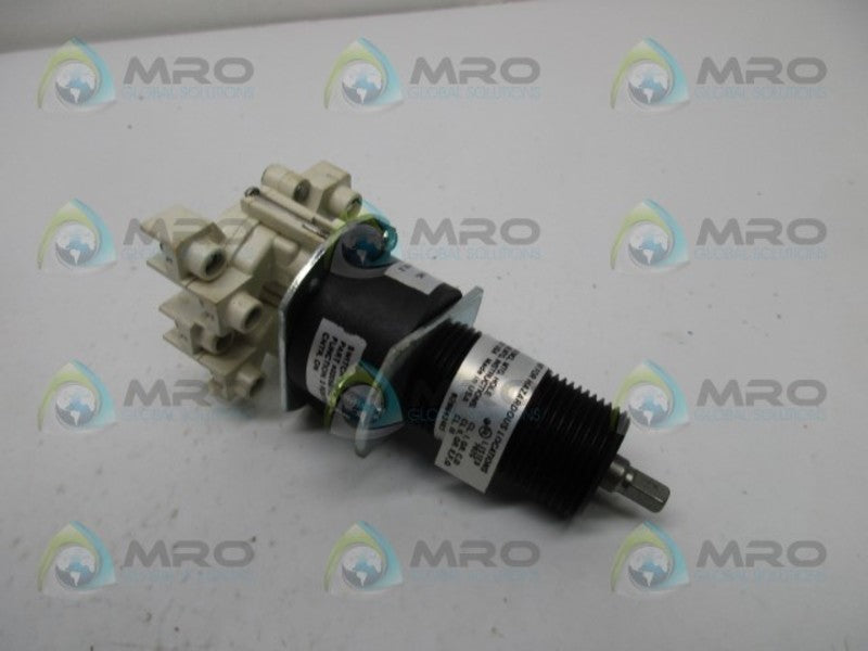 CROUSE HINDS EMPS089 SWITCH OPERATOR MODULE  NSMP