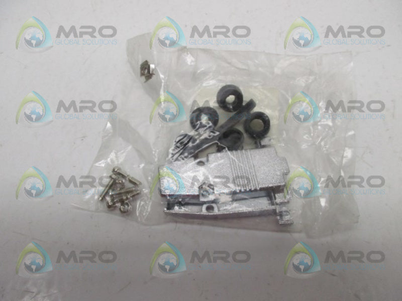 BLACK BOX FA032-R2 HOOD DB9 EMI/RFI  NSMP