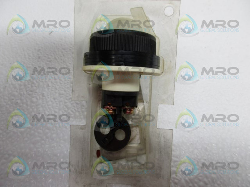 FUJI ELECTRIC DR30D0L-E4W WHITE DOMED PILOT LIGHT  NSMP