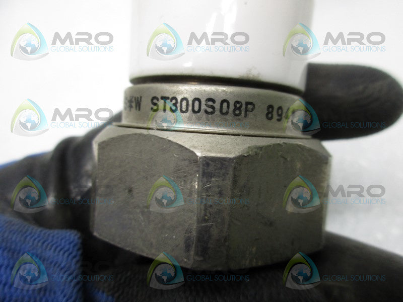 MODULE ST300S08P  UNMP