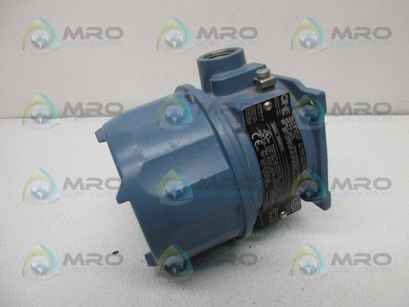 UNITED ELECTRIC 4X3A01TU3 EXPLOSION PROOF TEMPERATURE SWITCH  NSNP
