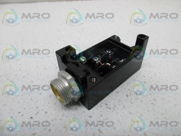PEPPERL & FUCHS MPB22 PHOTO AUTOMATION SENSOR  NSMP