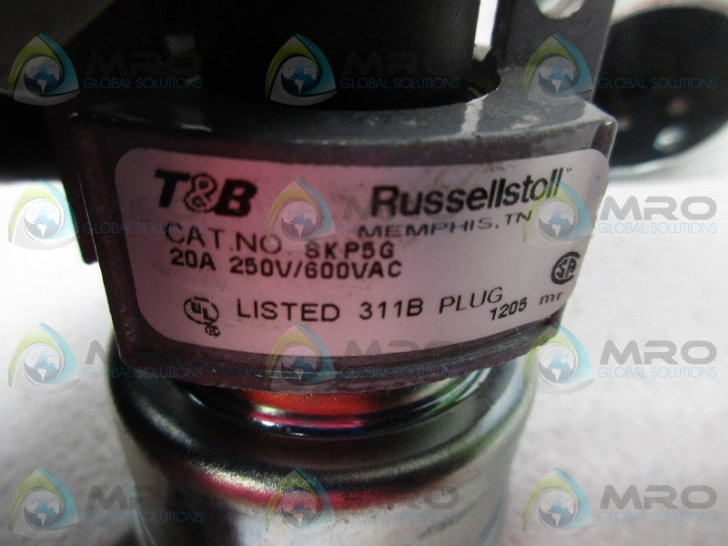 THOMAS & BETTS SKP5G PLUG  NSMP