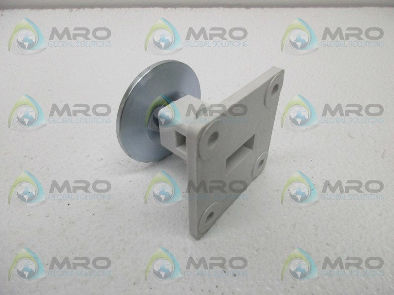 ELOMEK TYPE AG MAGNET DOOR HOLDER  NSMP