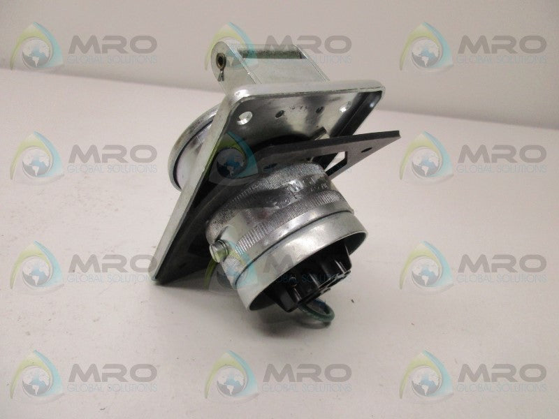 RUSSELLSTOLL SKRR10G RECEPTACLE  NSMP