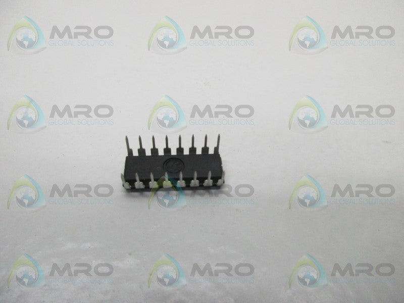 MOTOROLA SN74LS174N 16-PIN DIP IC  NSNP