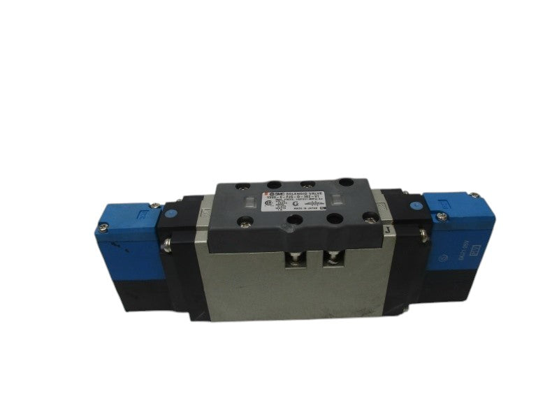 SMC VSS8-6-FJG-D-3-EZ-V1 VALVE ISO PLUG-IN BLUE COIL  UNMP