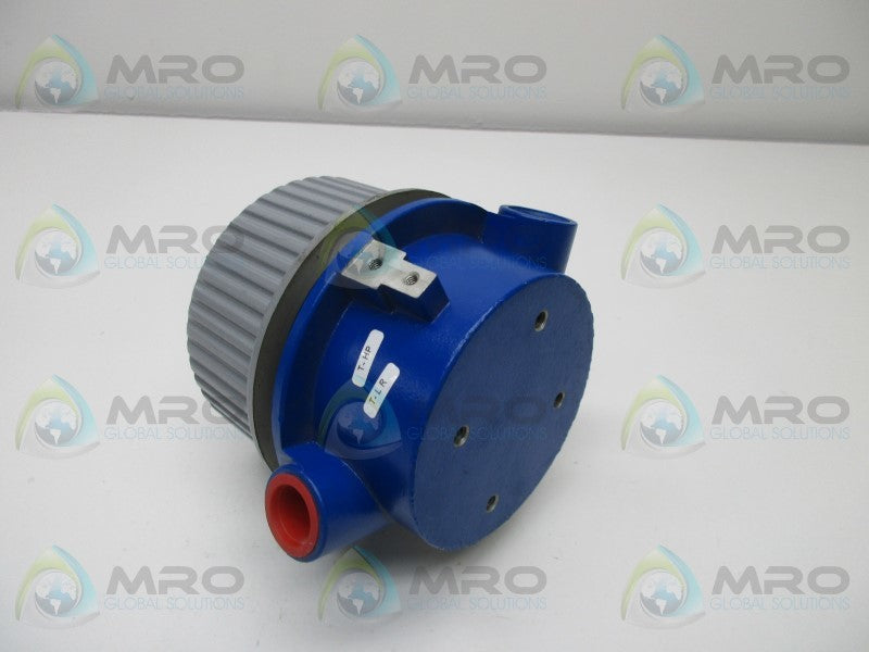 FOXBORO RTT15-T1L1QTXF-L1 TEMPERATURE TRANSMITTER  UNMP