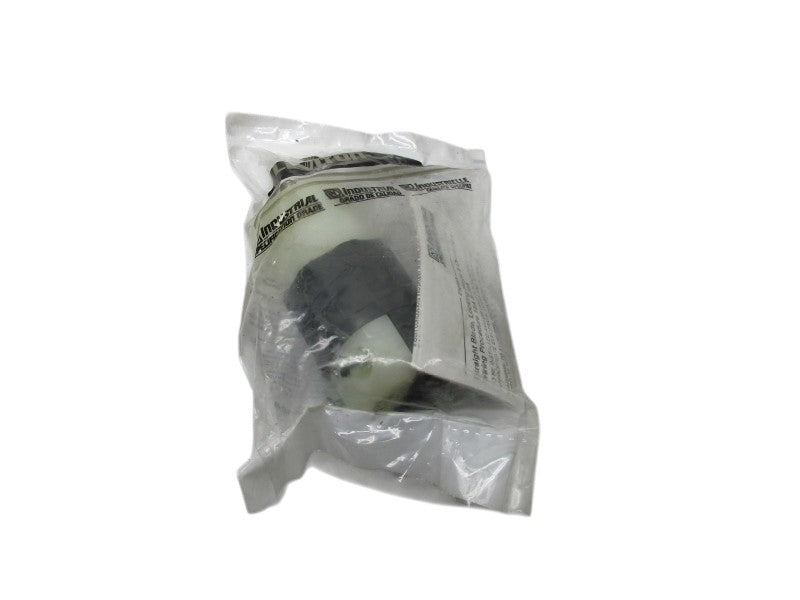 LEVITON 8219-C PLUG  NSMP