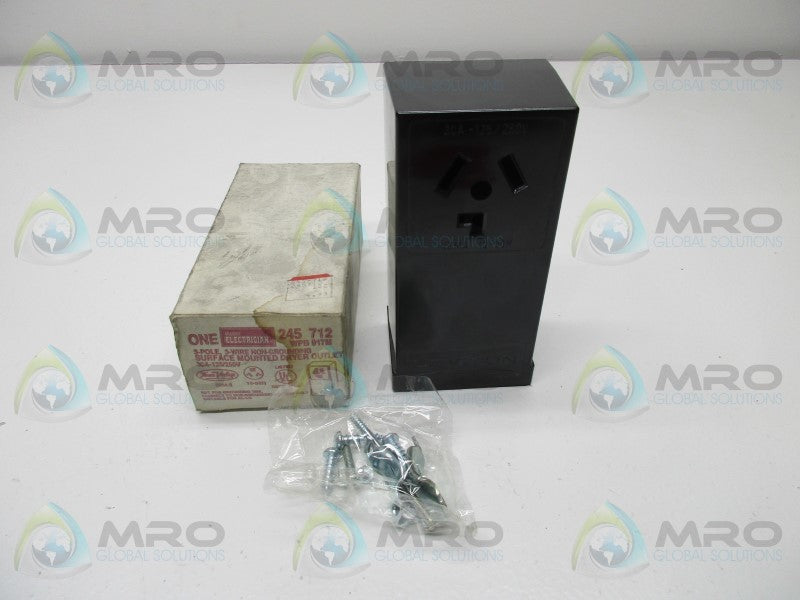 MASTER ELECTRICIAN 245-712 SURFACE MOUNTED DRYER OUTLET  NSMP