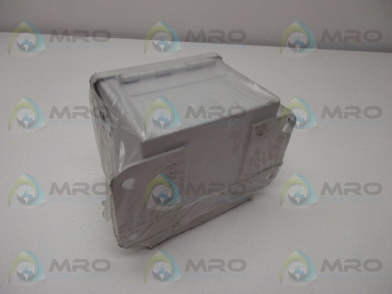 HOFFMAN A404CHFL QUARTER TURN JIC BOX  NSMP