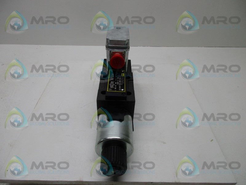 PARKER D3FXE01MCNBJ0030 HYDRAULIC VALVE  NSNP